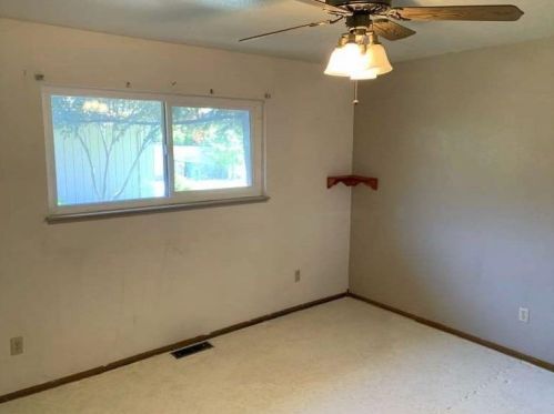 909 Tehama Dr, Lodi CA  95242-9553 exterior