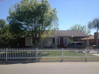 1711 Los Robles Dr, Bakersfield, CA 93306-4154