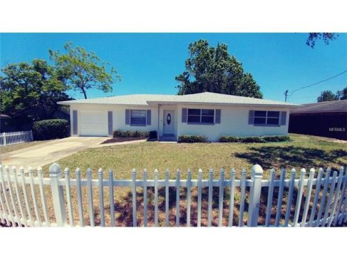 1217 Dawn Dr, Dundee, FL 33838-4415