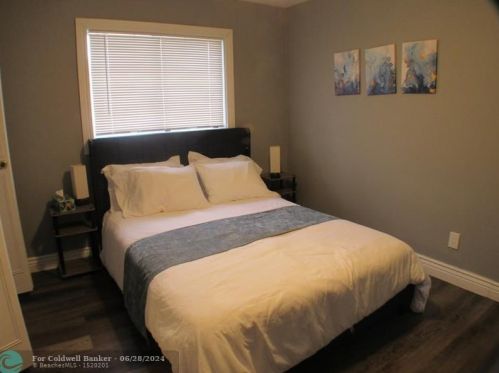 516 4 Ter, Cape Coral FL  33909-0020 exterior