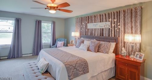 25 Martingale Dr, Wantage NJ  07461-2857 exterior