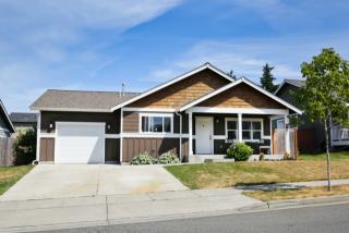 28537 74th Dr, Camano Island, WA 98292-8132