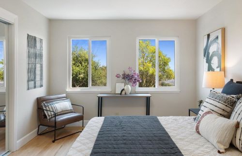 569 Crestmont Dr, Oakland CA 94619-2300 exterior