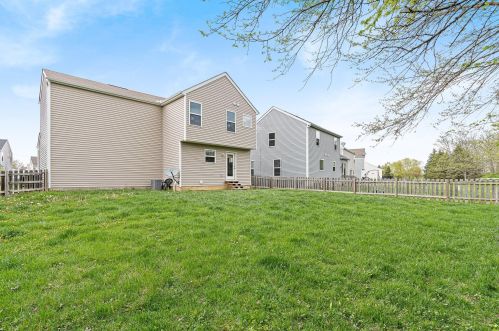 3963 Snowshoe Ave, Darbydale OH  43123-1372 exterior