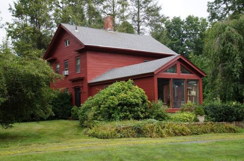 159 Haddam Quarter Rd, Durham, CT 06422-1640