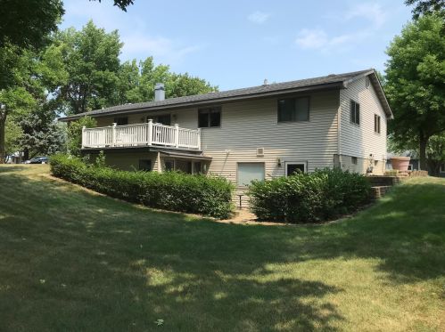 500 Canyon Dr, Fairmont, MN 56031-2003