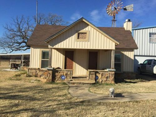 596 Brock Rd, Bellevue, TX 76228-2606