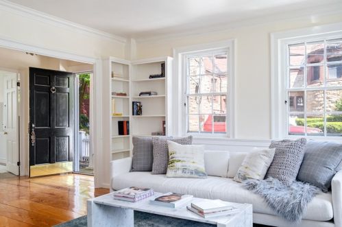 46 Church St, Dedham MA  02026-4340 exterior