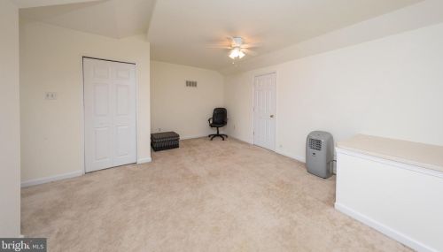 201 Carol Ct, Lansdale PA 19446-1576 exterior