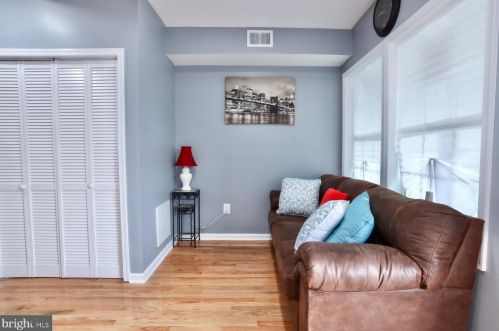 2208 16 St, Washington DC 20020-4301 exterior