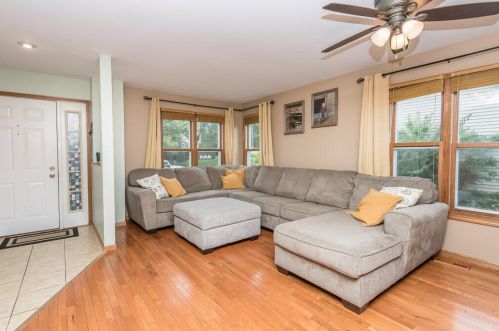 6311 96th Ave, Kenosha, WI 53142-7642