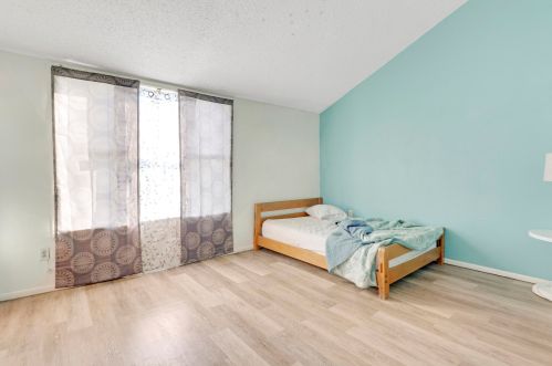 910 Shorewinds, Fort Pierce FL 34949-1537 exterior