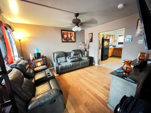 681 Pearl St, Easton, PA 18042-3425