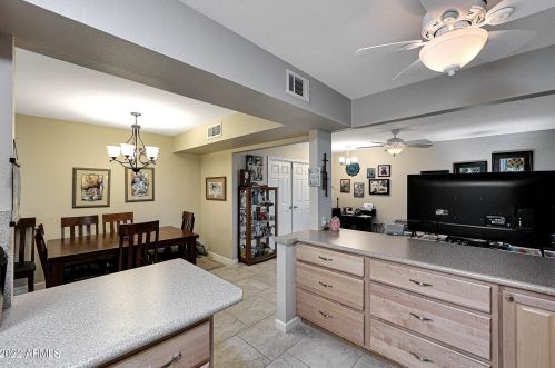 17635 99 Dr, Sun City AZ  85373-1605 exterior