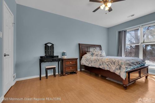 203 Commons At Kingswood Dr, East Brunswick NJ  08816-5209 exterior