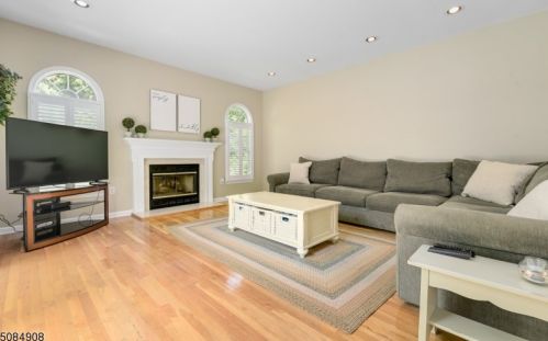 1510 Rahway Rd, Scotch Plains NJ  07076-2714 exterior