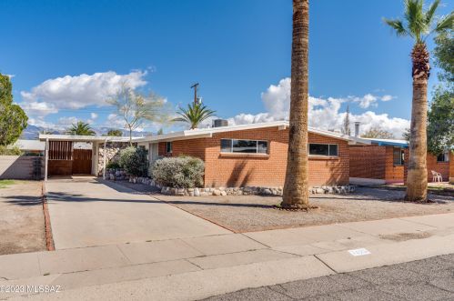 7425 19th St, Tucson, AZ 85710-5005
