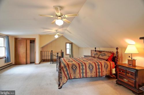 499 Manatawny St, Pottstown PA  19464-5140 exterior