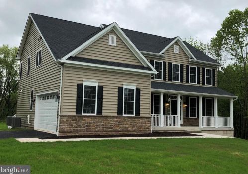 1131 Broad St, Lansdale, PA 19446-1145