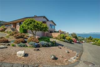 2101 98th St, Seattle, WA 98117-2454