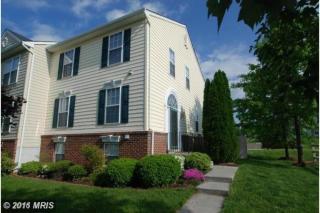35934 Clover Ter, Round Hill VA  20141-2479 exterior