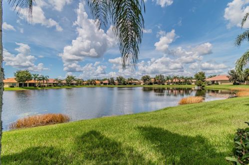 16143 Amethyst Key Dr, Wimauma FL  33598-4027 exterior