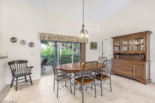 1835 Farm Trl, Sanibel FL  33957-4119 exterior