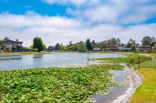 660 Avocet Way, Pismo Beach CA  93420-5571 exterior