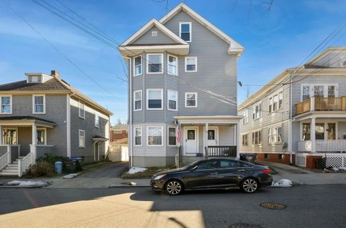 193 10th St, Providence, RI 02906-2921