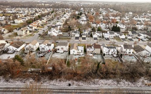 8311 Crete Ln, Blacklick OH  43004-8307 exterior