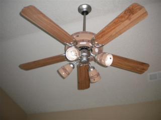 3461 Prairie Sage St, Los Lunas NM  87031-6571 exterior