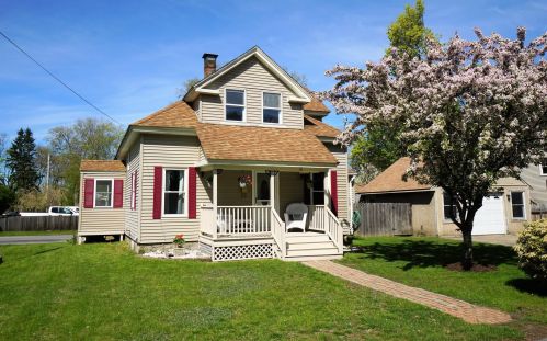12 Park Ave, Salem, NH 03079-3137