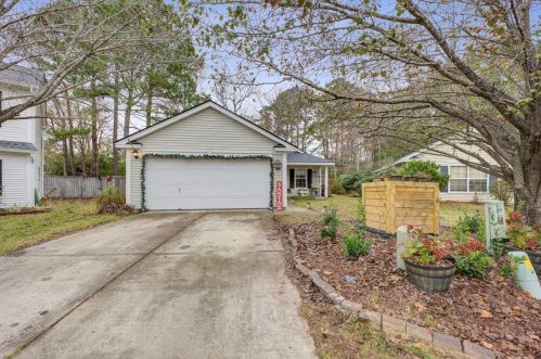 230 Two Pond Loop, Ladson SC  29456-6918 exterior