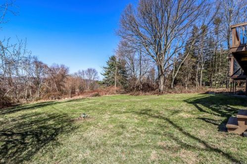54 Mayfair Rd, Poughquag NY  12570-5012 exterior