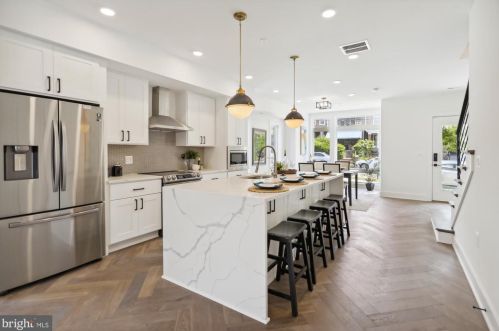 5518 7th St, Washington, DC 20011-3022