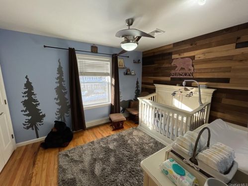 18 Lk Ave, Hillburn NY  10931-9002 exterior