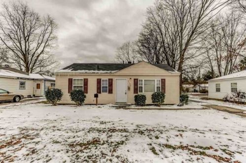 4895 Montgomery Rd, Millington, TN 38053-2435