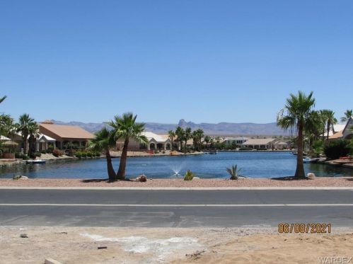 6213 Lago Grande Dr, Bullhead City AZ  86426-7036 exterior