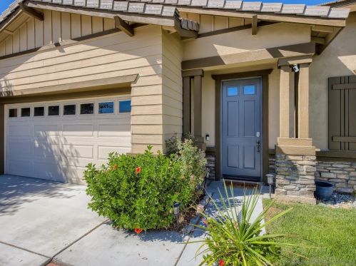 32848 Trini Ct, Temecula CA  92592-7120 exterior