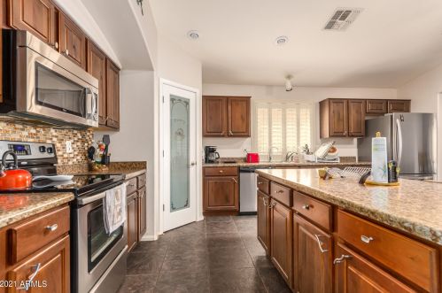 4110 103rd Ln, Tolleson AZ  85353-4183 exterior