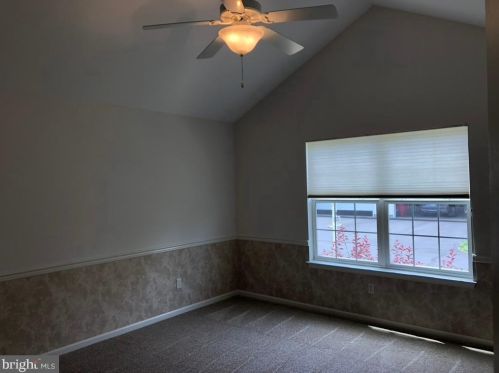 33 Chancery Ct, Souderton PA  18964-2903 exterior