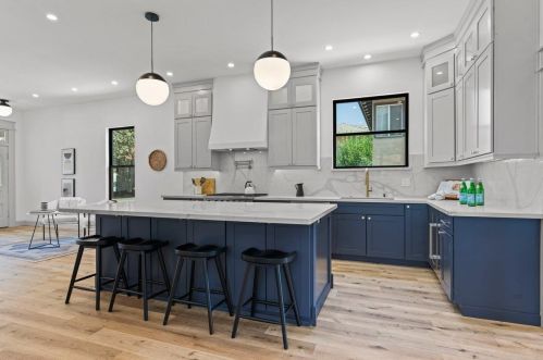 870 Taylor St, San Jose, CA 95112-3044