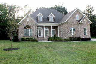 476 Heritage Cir, Manchester, TN 37355-2592