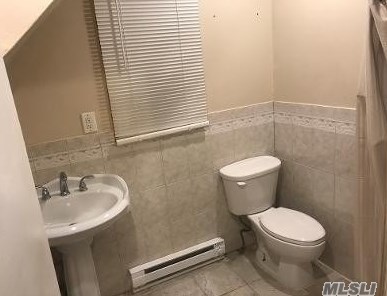 1838 Chowan St, Floral Park, NY 11003-1741