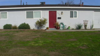 332 Spring Ln, Lemoore CA  93245-2447 exterior