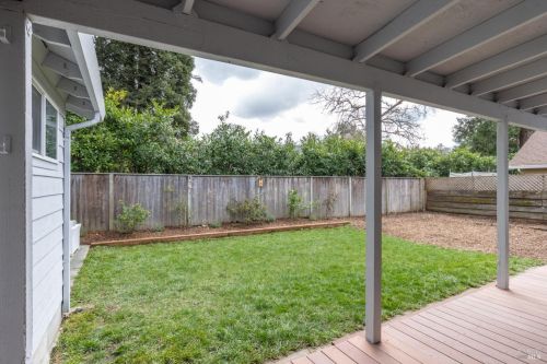 3444 Montgomery Dr, Santa Rosa CA  95405-5142 exterior