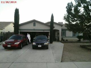 1431 Engelberg Dr, Bakersfield, CA 93307-6054