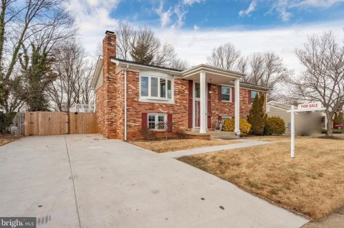 14704 Darbydale Ave, Woodbridge, VA 22193-1906
