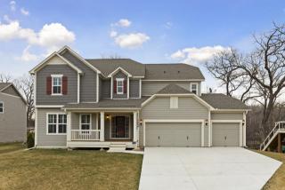 2898 Dunlap St, Saint Paul, MN 55113-5451