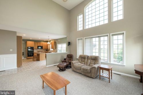 5027 Woodgate Ln, Collegeville PA  19426-3365 exterior